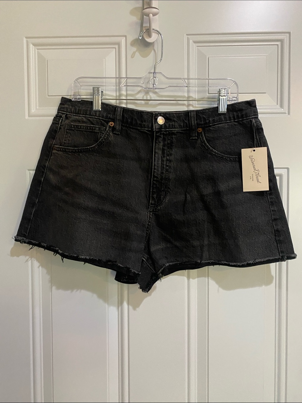 Universal Thread Black High-Rise Frayed Hem Denim Shorts